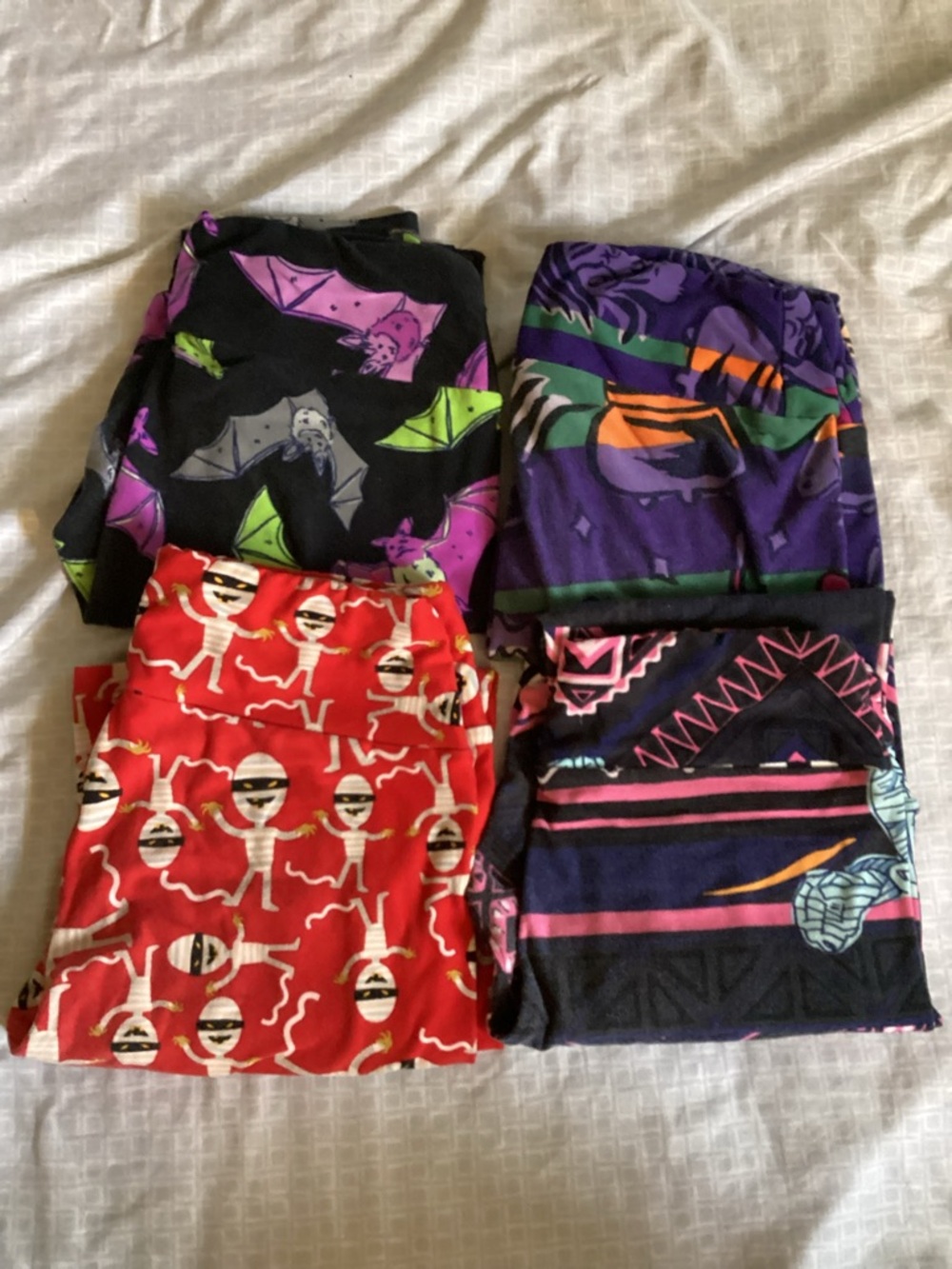 LuLaRoe Halloween Leggings Pack in Black, Purple, Red, Green